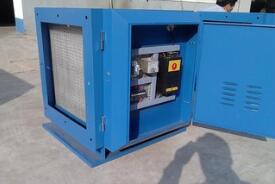 油烟净化器.jpg 油烟净化器.jpg